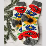 Шкарпетки з овечої шерсті квіти, орнамент, звірі