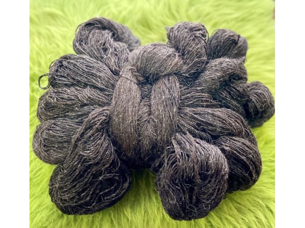 Пряжа з овечої шерсті для вязання  (Eluna) 1 кг