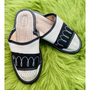 Домашні капці шкіряні жіночі