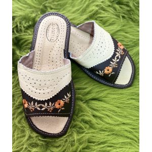 Домашні жіночі шкіряні капці, коричневі 37