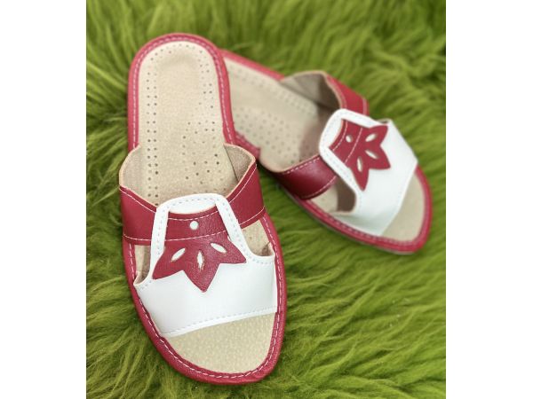 Домашні шкіряні жіночі капці