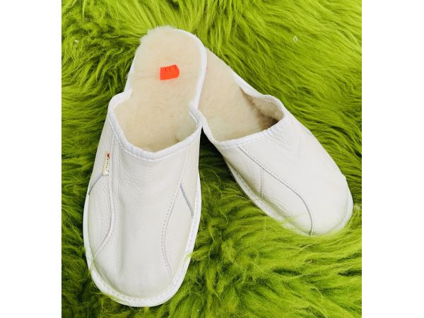 Домашні чоловічі капці з овечої шерсті и шкіри