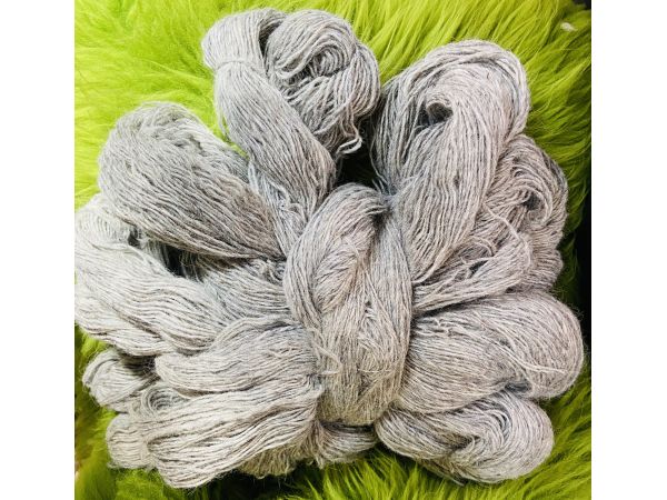 Пряжа з овечої шерсті для вязання  (Eluna) 1 кг