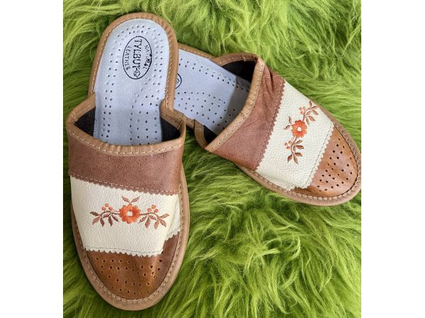 Домашні капці шкіряні жіночі 37