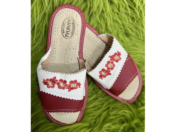 Домашні шкіряні жіночі капці, тапочки домашні, різні кольори 38 розмір червоний 38 розмір