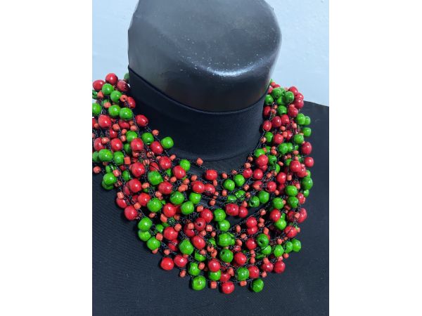 Намисто з дерева, ручна робота