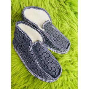 Чуні-капці з овечої шерсті и з войлоку сірого кольору 41