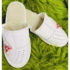 Домашні тапочки з жіночі з овечої вовни