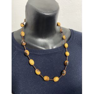 Намисто з дерева та бісеру