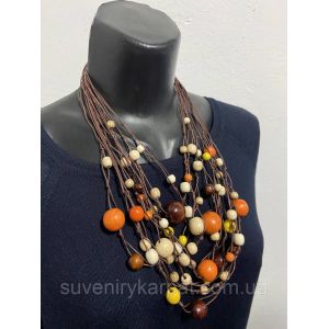 Намисто з дерева