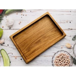 Дерев'яна дошка для подачі блюд