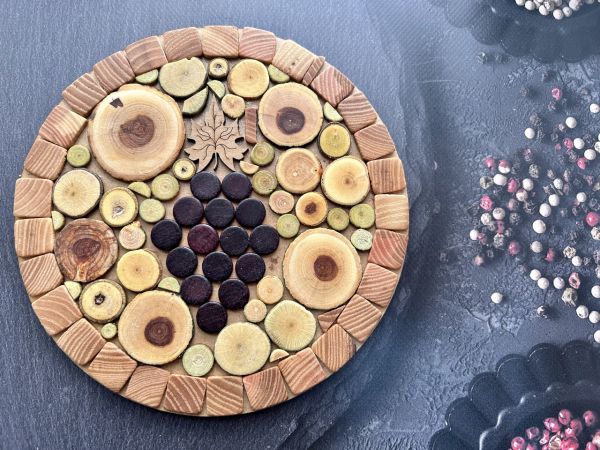 Дерев’яна підставка під гаряче "Виноград"  19 см