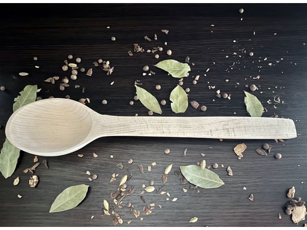 Ложка кухонна з натурального дерева 30х7см