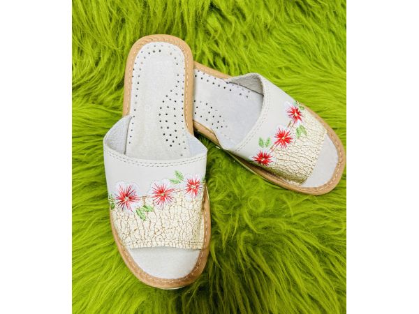 Домашні шкіряні капці жіночі