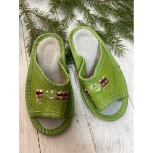 Домашні дитячі шкіряні капці, уцінка товар з вітрини 26 розмір