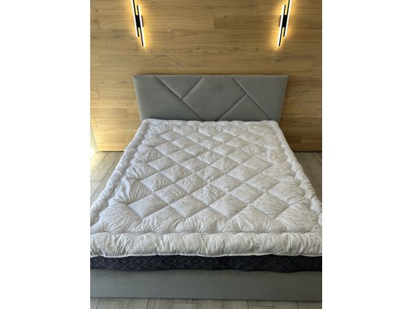 Ковдра з овечої вовни 1,5 сп в подарунковій упаковці