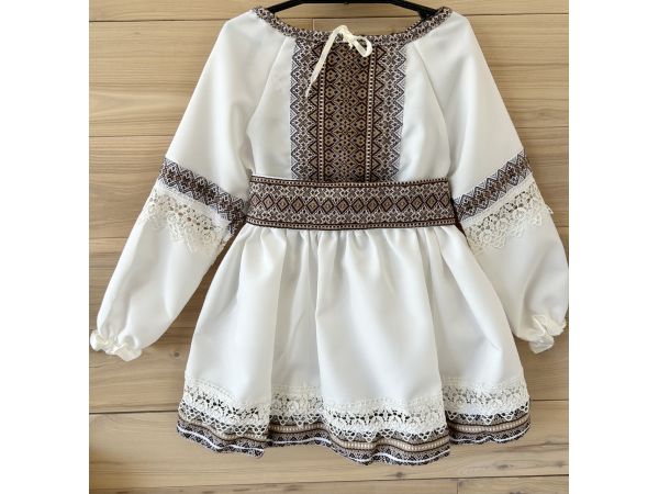 Вишитий костюм для дівчинки,  вишиванка дитяча, розмір 2 зріст 92