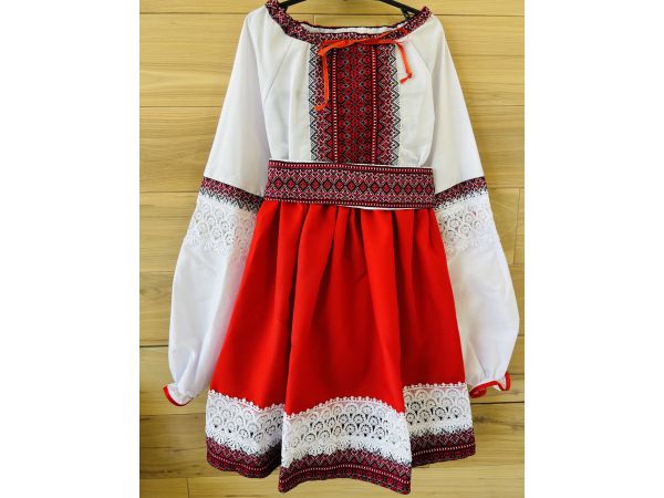 Вишитий костюм для дівчинки,  вишиванка дитяча, розмір 7, ріст 138-140