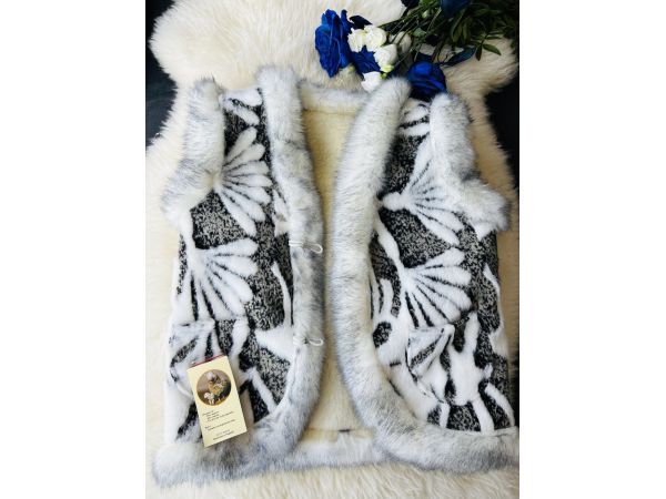 Жилет з овечої шерсті дитячий 4