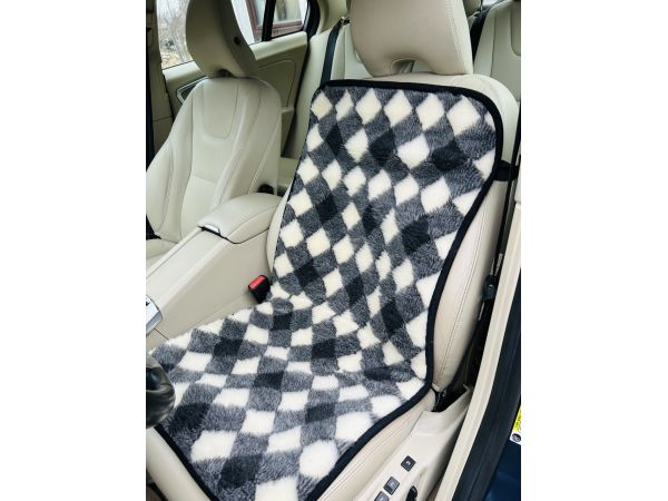 Накидка на автомобільне сидіння з овечої шерсті