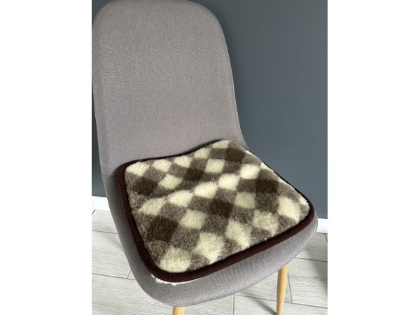 Накидка на табурет з овечої шерсті 40х40 см