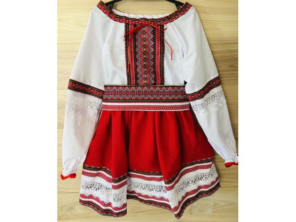 Вишитий костюм для дівчинки,  вишиванка дитяча, розмір 7 зріст 140 см