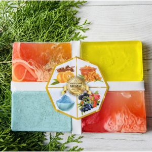 Набір натурального мила, мило ручної роботи Обліпихове:лісова ягода:апельсин та кориця:блакитна глина