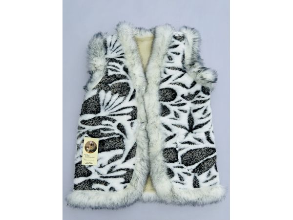 Жилет жіночий з овечої шерсті 40 розмір