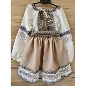 Вишитий костюм для дівчинки,  вишиванка дитяча, розмір 6 зріст 130 см