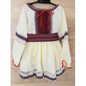 Вишитий костюм для дівчинки,  вишиванка дитяча, розмір 4, зріст 110 см