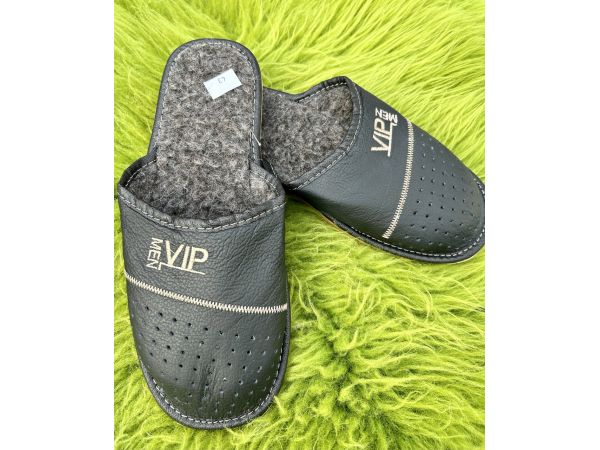 Домашні чоловічі капці із шкіри та овечої вовни 44