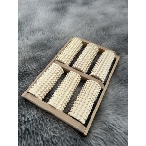 Дерев’яний масажер для ніг