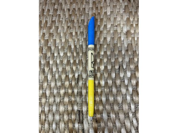 Дерев'яна ручка в національному стилі