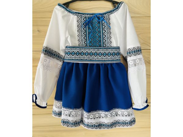 Вишитий костюм для дівчинки,  вишиванка дитяча, розмір 4 зріст 110