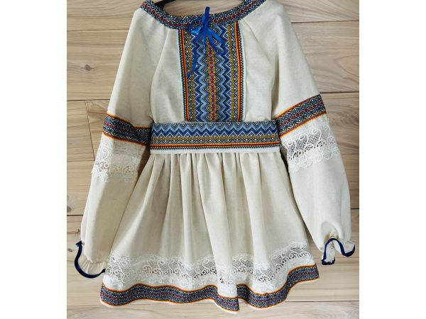 Вишитий костюм для дівчинки,  вишиванка дитяча, розмір 5 зріст 120