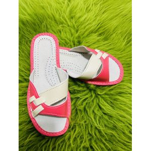 Домашні шкіряні капці жіночі