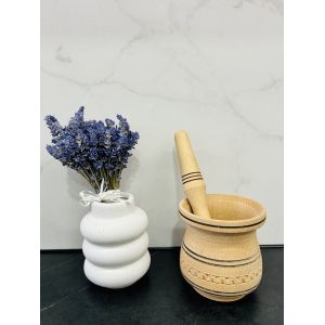 Дерев'яна ступка з товкачиком