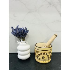 Дерев'яна ступка з товкачиком