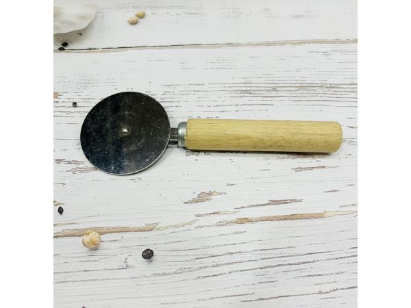 Ніж для піци, для тіста 6х8 см