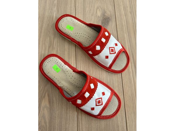 Жіночі шкіряні капці для дому червоні ромбики розміри  36-41 39