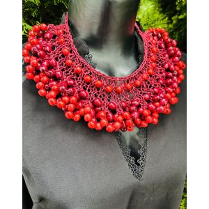 Намисто з дерева ручна робота бордове