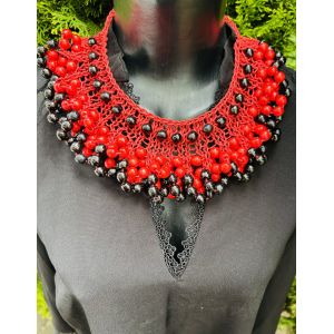 Намисто з дерева ручна робота червоно-чорне