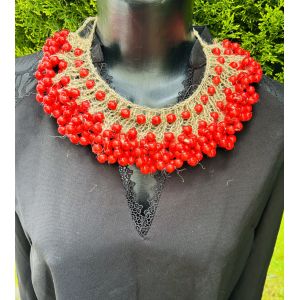 Намисто з дерева ручна робота