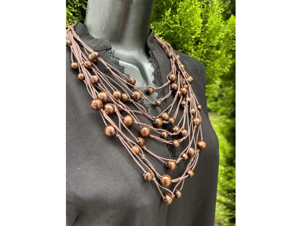 Намисто з дерева, ручна робота