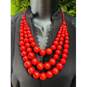 Намисто з дерева