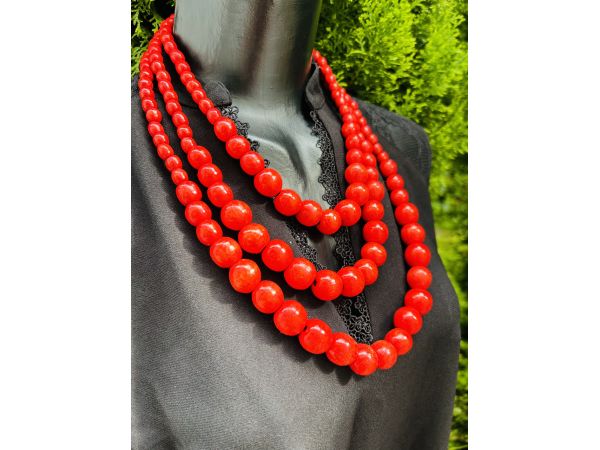 Намисто з дерева