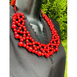 Намисто з дерева