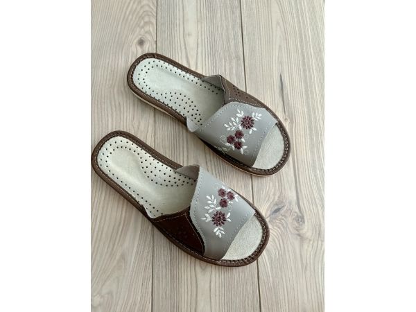 Домашні шкіряні жіночі капці розмір від 37