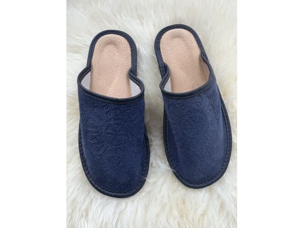 Домашні капці шкіряні жіночі