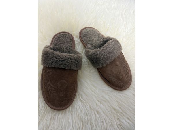 Домашні капці з овечої шерсті жіночі, замшеві коричневі 37 розмір уцінка товар з вітрини